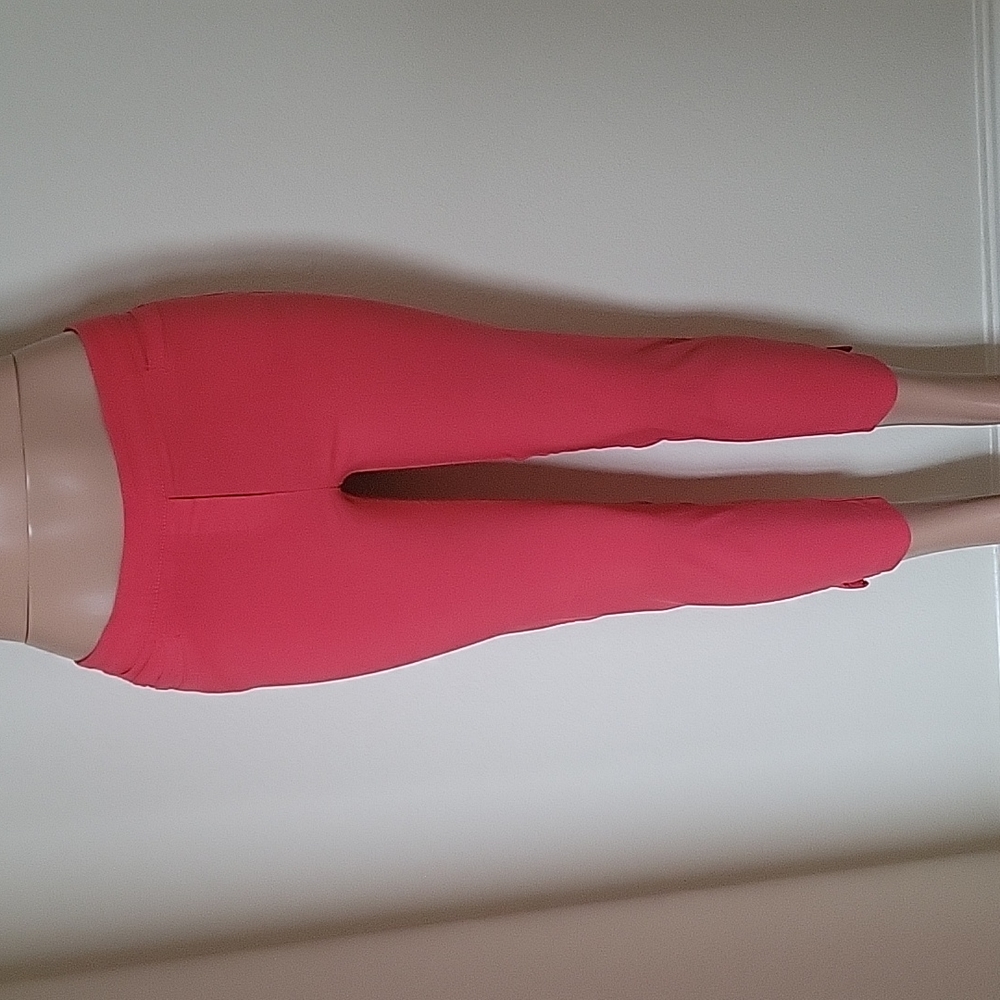 Ankle Pants By 89th & Madison. Stretch. Size Petite Medium.
